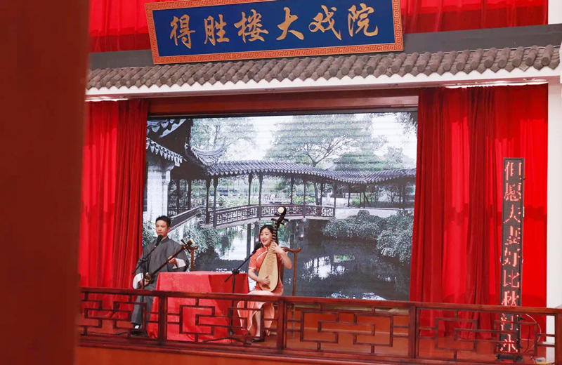 啤酒城、北茶商街“雙節(jié)”活動(dòng)活躍節(jié)日經(jīng)濟(jì)(圖5)