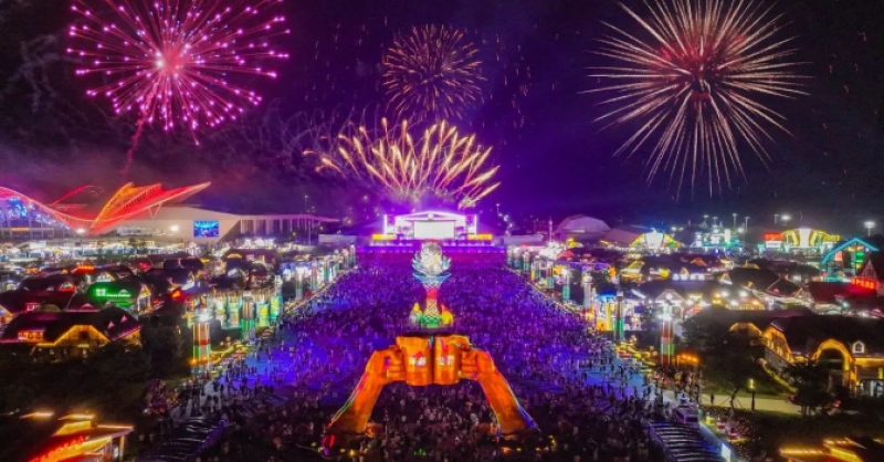 開(kāi)啟“歡動(dòng)”模式！第34屆青島國(guó)際啤酒節(jié)在金沙灘啤酒城盛大開(kāi)幕